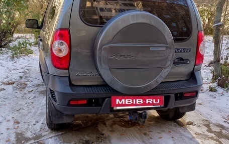 Chevrolet Niva I рестайлинг, 2018 год, 850 000 рублей, 2 фотография