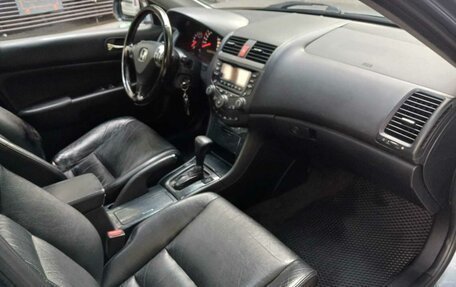 Honda Accord VII рестайлинг, 2004 год, 790 000 рублей, 35 фотография