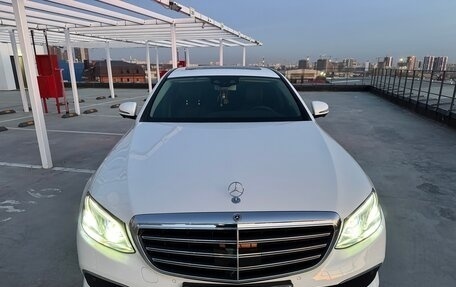 Mercedes-Benz E-Класс, 2019 год, 4 180 000 рублей, 7 фотография