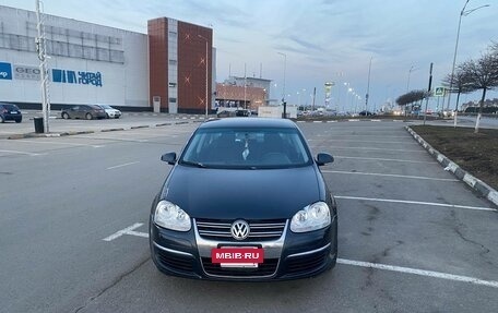 Volkswagen Jetta VI, 2009 год, 550 000 рублей, 2 фотография