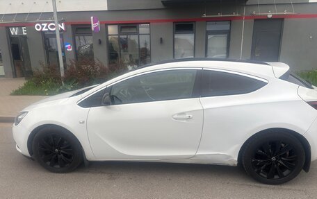 Opel Astra J, 2013 год, 855 000 рублей, 2 фотография