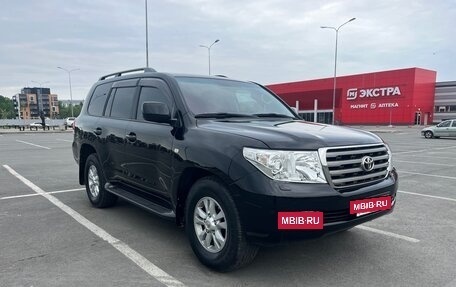 Toyota Land Cruiser 200, 2008 год, 2 880 000 рублей, 2 фотография