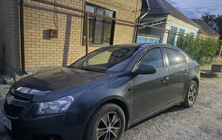 Chevrolet Cruze II, 2012 год, 650 000 рублей, 2 фотография