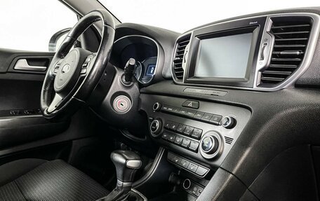 KIA Sportage IV рестайлинг, 2017 год, 1 897 000 рублей, 9 фотография