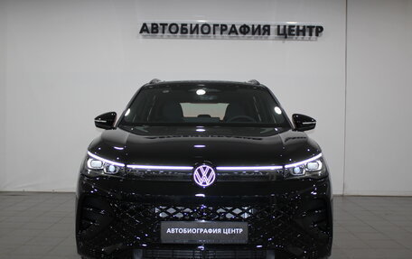 Volkswagen Tiguan, 2025 год, 5 390 000 рублей, 2 фотография