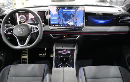 Volkswagen Tiguan, 2025 год, 5 390 000 рублей, 13 фотография