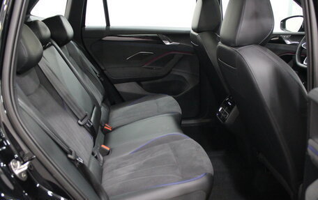 Volkswagen Tiguan, 2025 год, 5 390 000 рублей, 34 фотография