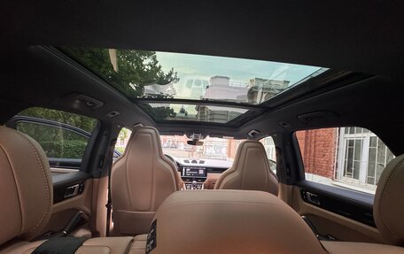 Porsche Cayenne III, 2019 год, 6 900 000 рублей, 3 фотография