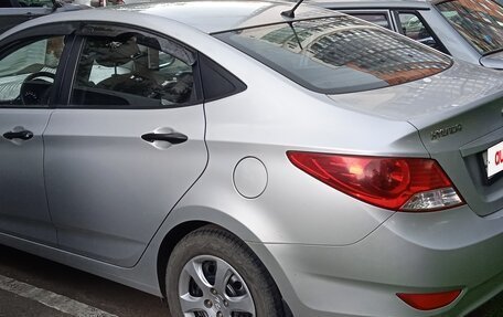 Hyundai Solaris II рестайлинг, 2011 год, 840 000 рублей, 5 фотография