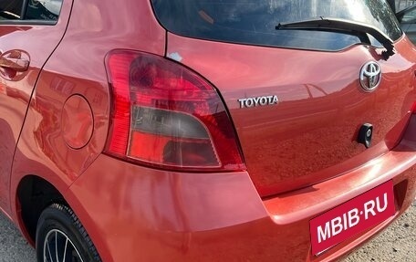 Toyota Yaris III рестайлинг, 2007 год, 690 000 рублей, 6 фотография