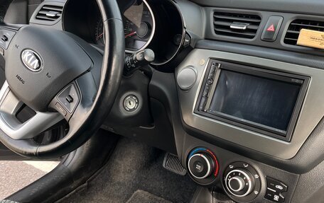 KIA Rio III рестайлинг, 2014 год, 800 000 рублей, 10 фотография