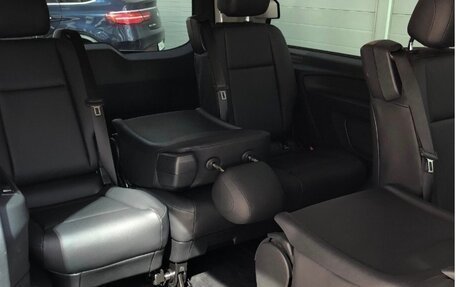 Mercedes-Benz Vito, 2019 год, 5 000 000 рублей, 8 фотография