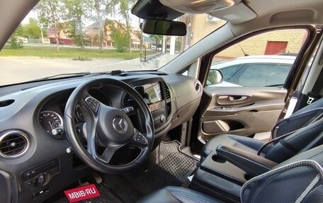 Mercedes-Benz Vito, 2019 год, 5 000 000 рублей, 15 фотография
