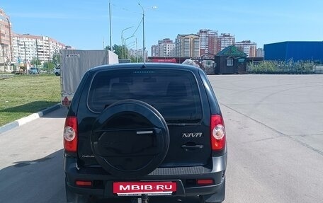 Chevrolet Niva I рестайлинг, 2016 год, 650 000 рублей, 2 фотография