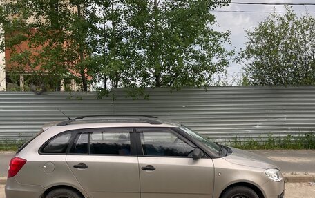 Skoda Fabia II, 2008 год, 430 000 рублей, 2 фотография