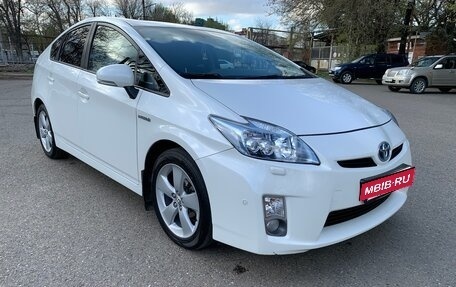 Toyota Prius, 2010 год, 1 350 000 рублей, 8 фотография