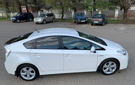 Toyota Prius, 2010 год, 1 350 000 рублей, 12 фотография