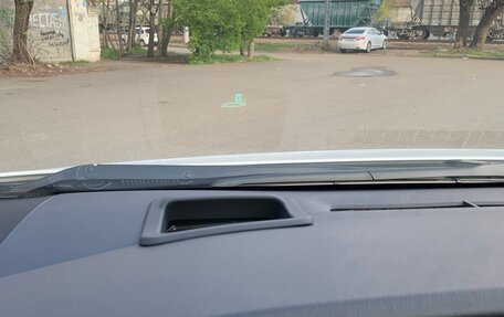 Toyota Prius, 2010 год, 1 350 000 рублей, 18 фотография