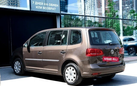 Volkswagen Touran III, 2012 год, 747 000 рублей, 7 фотография