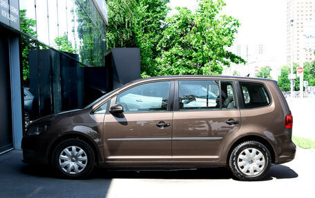 Volkswagen Touran III, 2012 год, 747 000 рублей, 8 фотография