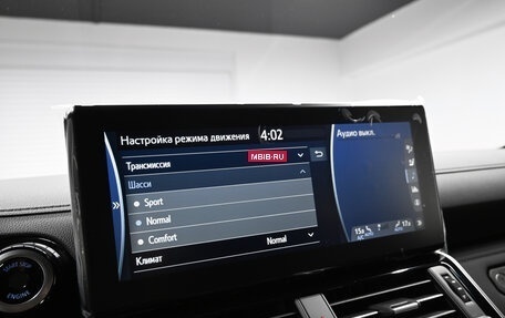 Toyota Land Cruiser, 2024 год, 11 990 000 рублей, 23 фотография
