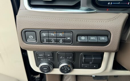 GMC Yukon IV, 2024 год, 14 670 000 рублей, 9 фотография