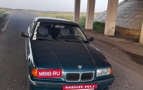 BMW 3 серия, 1994 год, 375 000 рублей, 3 фотография