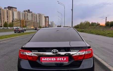 Toyota Camry, 2012 год, 1 530 000 рублей, 6 фотография