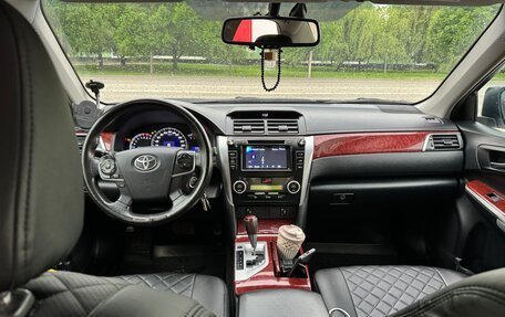 Toyota Camry, 2013 год, 1 700 000 рублей, 5 фотография
