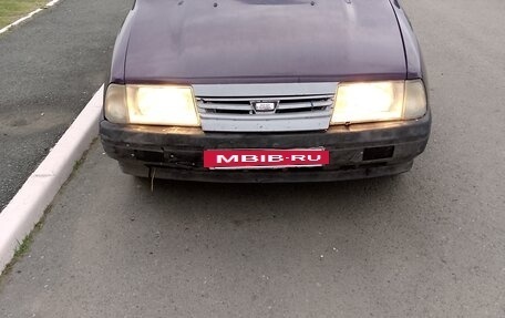 ИЖ 2126 «Ода», 2004 год, 95 000 рублей, 2 фотография