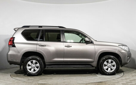 Toyota Land Cruiser Prado 150 рестайлинг 2, 2020 год, 4 479 898 рублей, 4 фотография