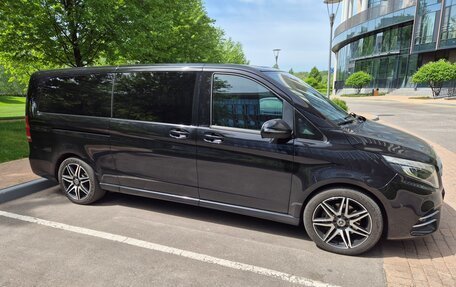 Mercedes-Benz V-Класс, 2020 год, 4 990 000 рублей, 3 фотография