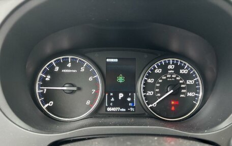 Mitsubishi Outlander III рестайлинг 3, 2018 год, 2 300 000 рублей, 15 фотография