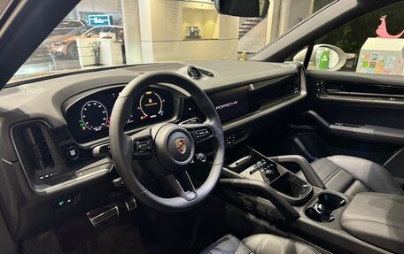 Porsche Cayenne III, 2024 год, 16 300 000 рублей, 11 фотография