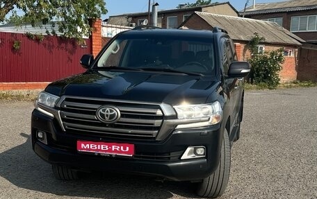 Toyota Land Cruiser 200, 2016 год, 4 200 000 рублей, 1 фотография