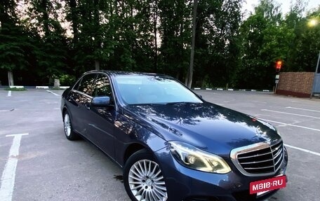 Mercedes-Benz E-Класс, 2013 год, 1 890 000 рублей, 2 фотография