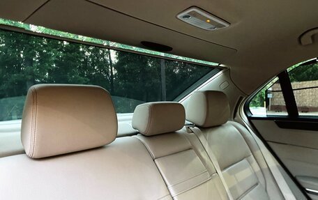 Mercedes-Benz E-Класс, 2013 год, 1 890 000 рублей, 11 фотография