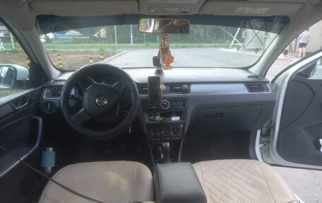 Skoda Rapid I, 2017 год, 635 000 рублей, 8 фотография