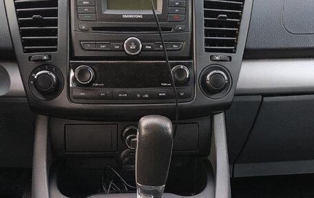 SsangYong Rodius I, 2012 год, 1 850 000 рублей, 30 фотография