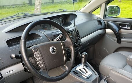 SsangYong Rodius I, 2012 год, 1 850 000 рублей, 24 фотография