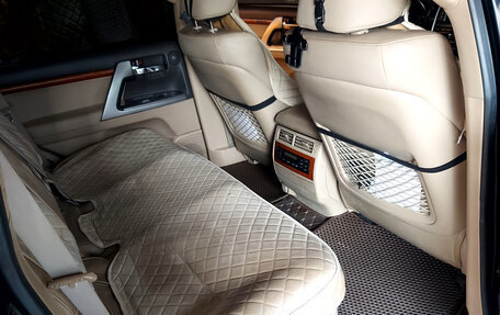 Toyota Land Cruiser 200, 2014 год, 4 250 000 рублей, 26 фотография