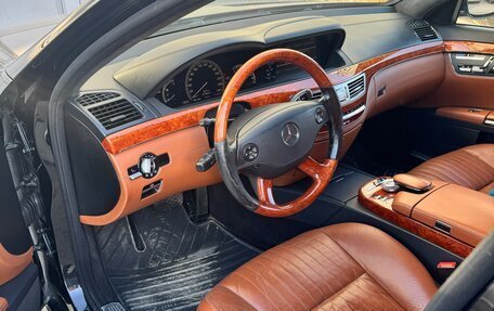 Mercedes-Benz S-Класс, 2008 год, 1 400 000 рублей, 21 фотография