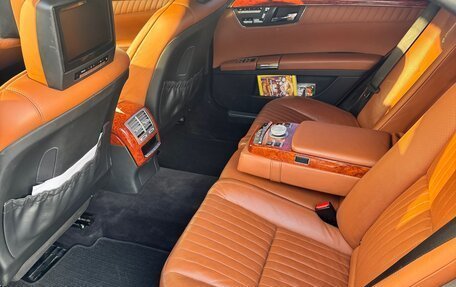 Mercedes-Benz S-Класс, 2008 год, 1 400 000 рублей, 22 фотография