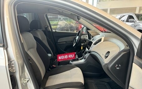 Chevrolet Cruze II, 2013 год, 690 000 рублей, 26 фотография