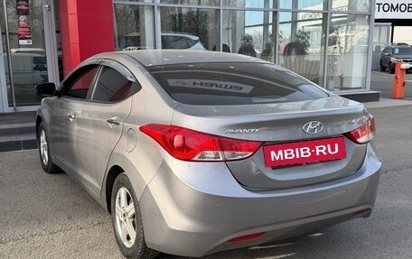 Hyundai Avante, 2011 год, 974 000 рублей, 4 фотография