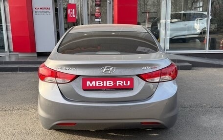Hyundai Avante, 2011 год, 974 000 рублей, 5 фотография