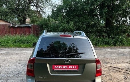 KIA Carens III (RP), 2011 год, 930 000 рублей, 4 фотография