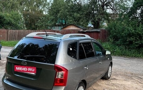KIA Carens III (RP), 2011 год, 930 000 рублей, 5 фотография