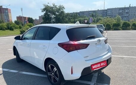 Toyota Auris II, 2014 год, 1 580 000 рублей, 5 фотография