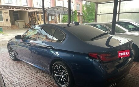 BMW 5 серия, 2021 год, 4 600 000 рублей, 2 фотография